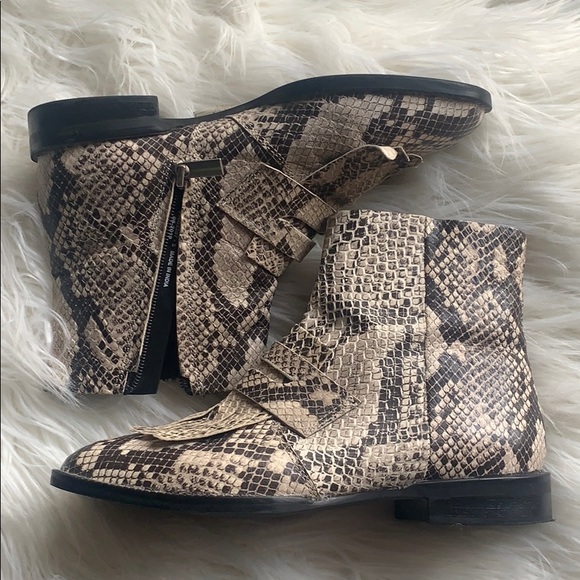 ASOS design flat leather snakeskin bootie cream - Picture 7 of 9